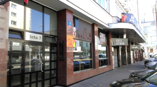 Warsaw, Zlota 7 Str., entrance to the virtual office.