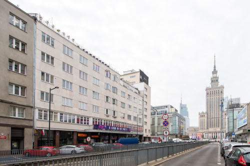 Warszawa Śródmieście, вид з вулиці Злота на вежу Варсо та Палац культури